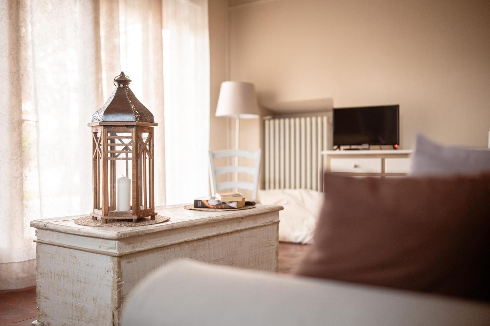 La Favola Hotel Soriso Екстериор снимка