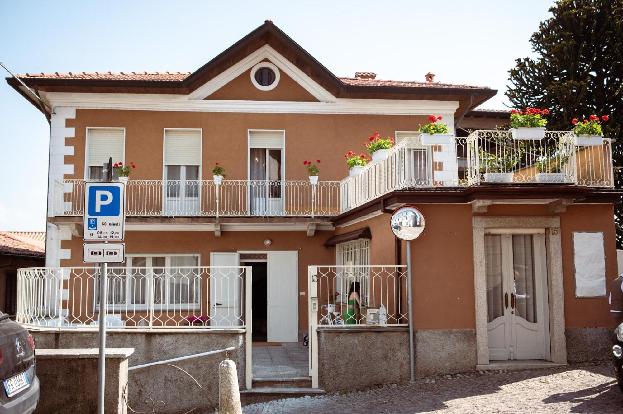 La Favola Hotel Soriso Екстериор снимка